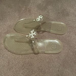 Tory Burch mini-Miller jelly thong sandal